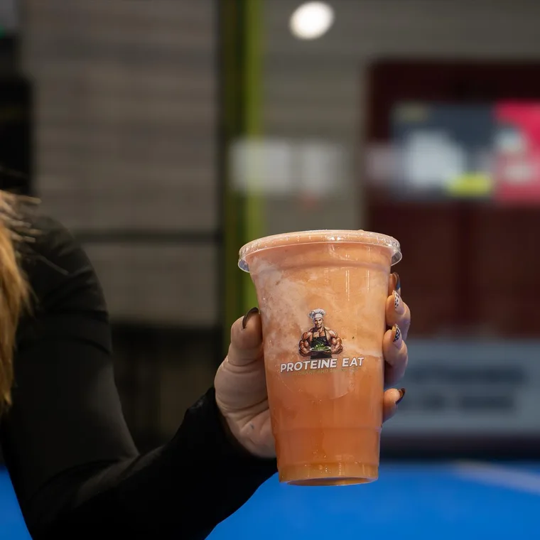 Smoothie protéiné après le sport — shake bar Protéine Eat Toulouse